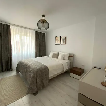 Cosy Apartments & Bistro Pufesti Extérieur photo
